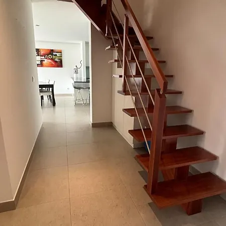 Grand De Standing Au Coeur De La Pombal (Leiria)