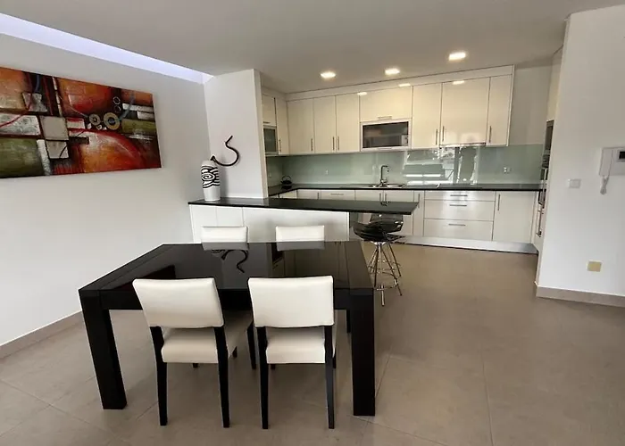 Grand De Standing Au Coeur De La Apartamento Pombal (Leiria)