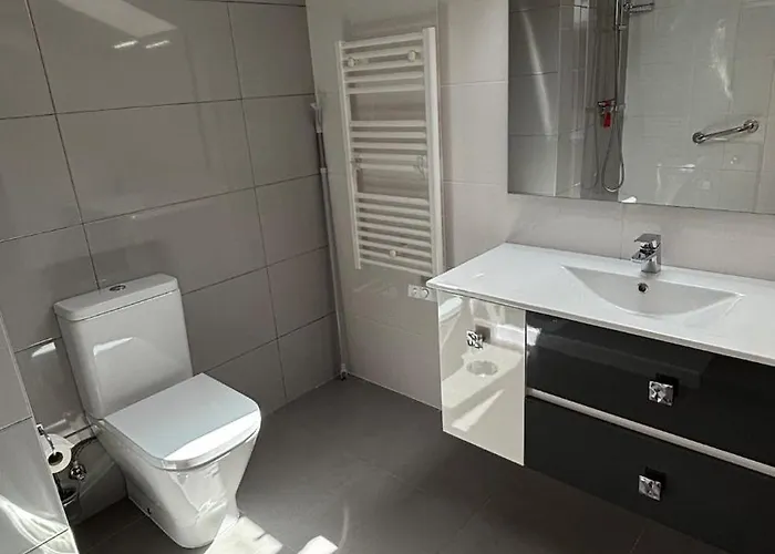 Grand De Standing Au Coeur De La Apartamento Pombal (Leiria)