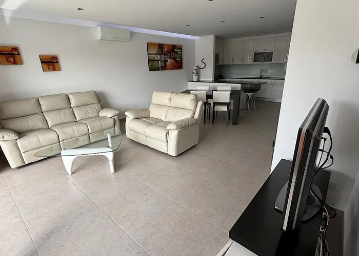 Grand De Standing Au Coeur De La Apartamento Pombal (Leiria)